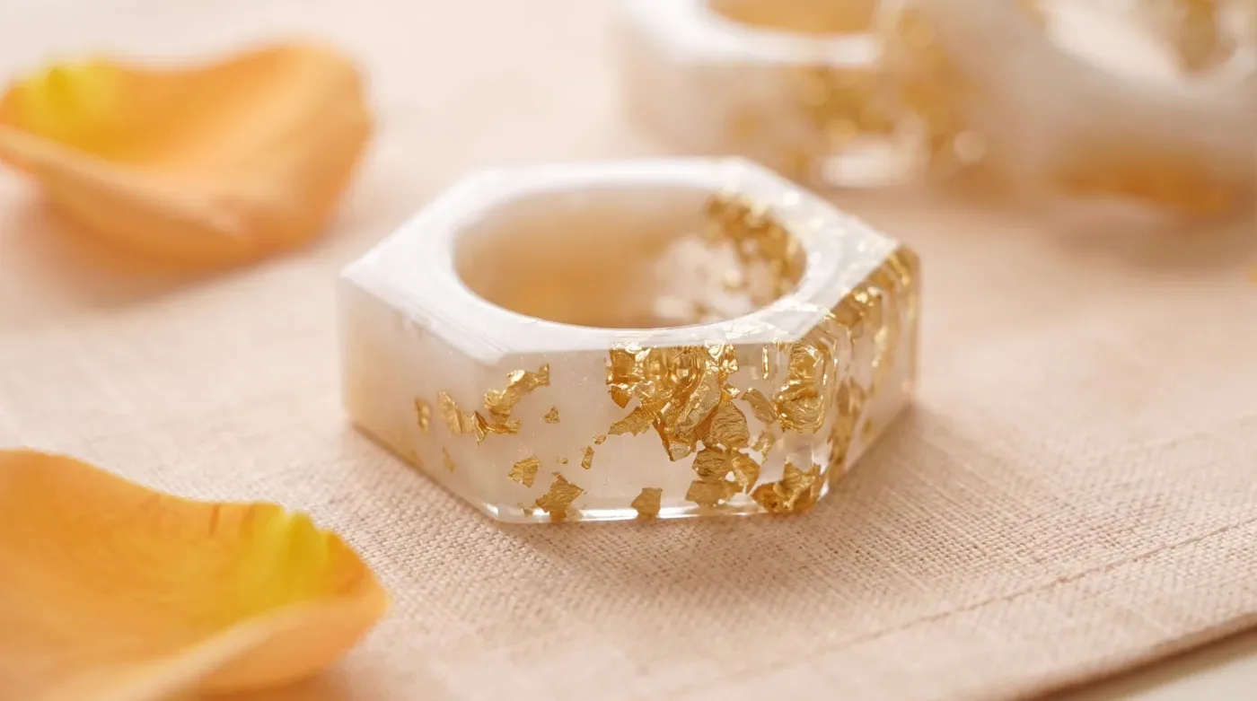 Amber Pearl napkin rings
